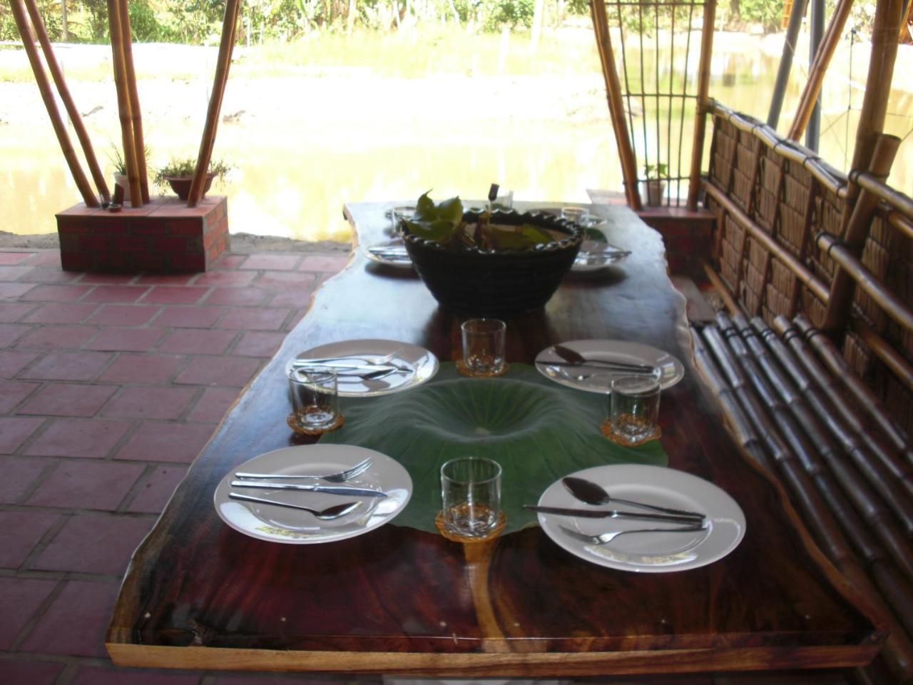 Maison En Bambou Phong-Le Vent Sa Dec Bagian luar foto